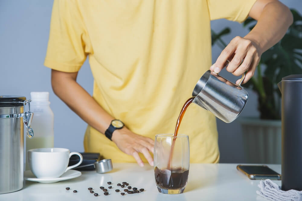 Step By Step Guide On How To Make An Americano Coffee At Home