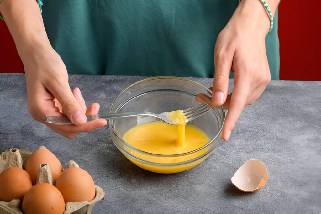 Step By Step Guide To Cooking An Over Easy Egg